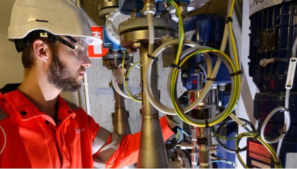 Engineer working on Heat Pumps