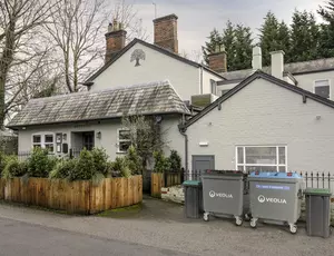 Pubs & Restaurants