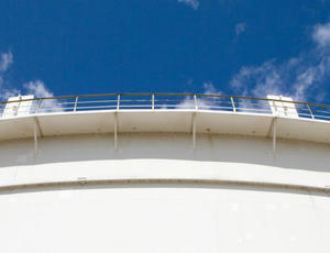 column, tower and vessel cleaning