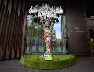 Sculpture artist Faith Bebbington, supported by Veolia, unveils ‘Tree Goddess’, the latest installation to join the public art trail, ‘Brighter Future’.