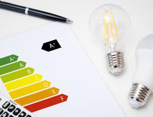 Energy ratings table and light bulbs