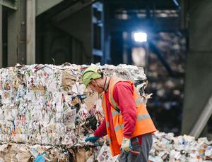 The Plastics Packaging