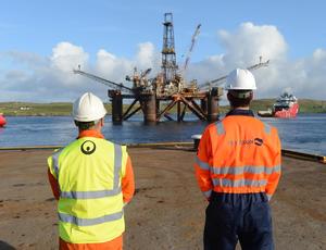 Buchan Alpha arriving in Shetland for disposal thumbnail