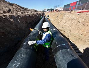 Veolia staff member working on heat project