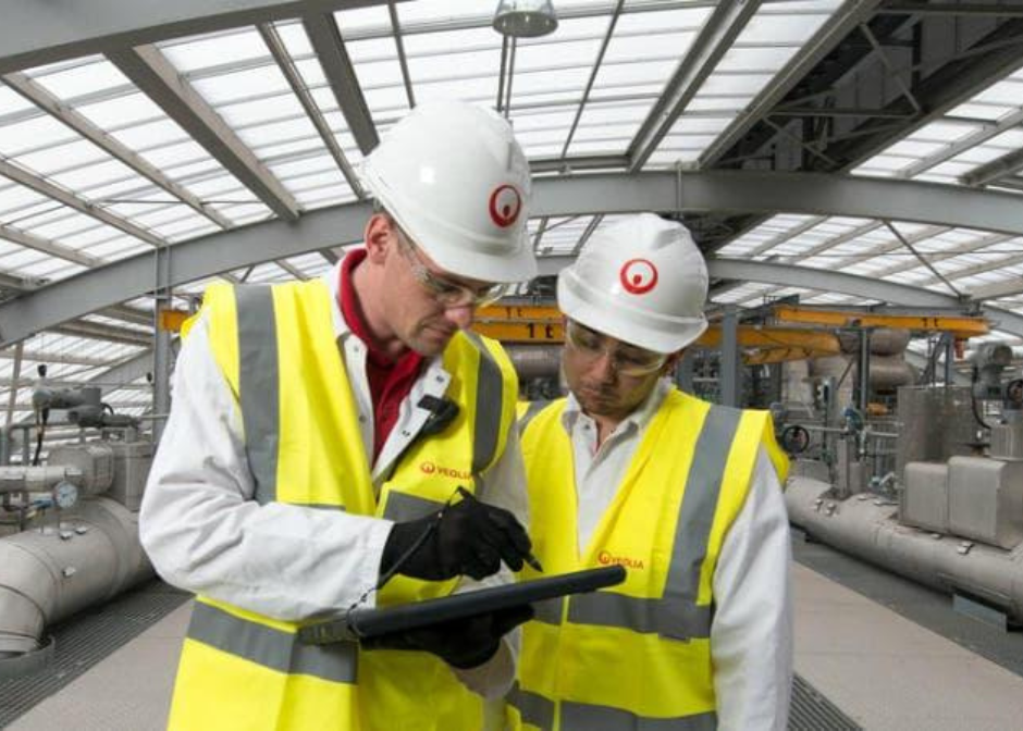 Veolia workers in hard hats