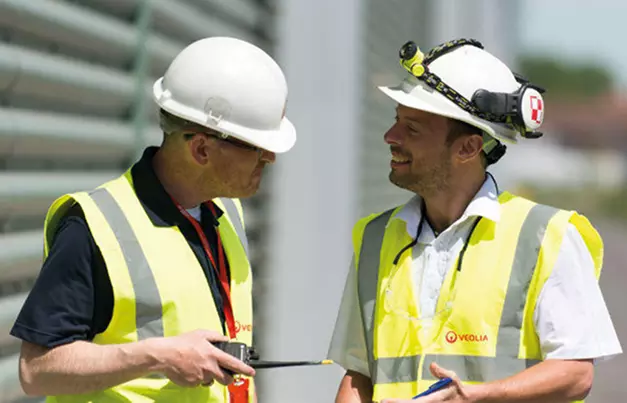 Veolia construction workers 