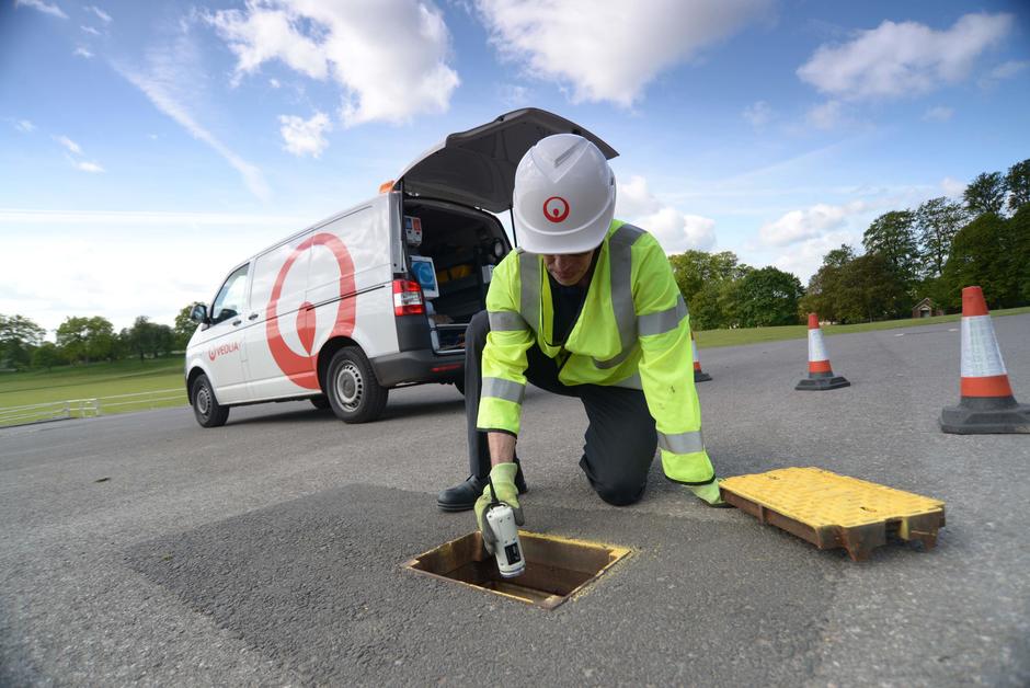 Veolia employee