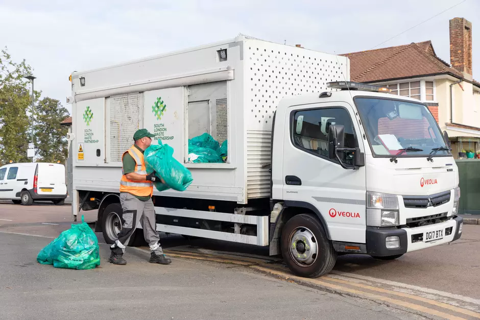 Veolia to deliver waste and street cleansing services in Sutton