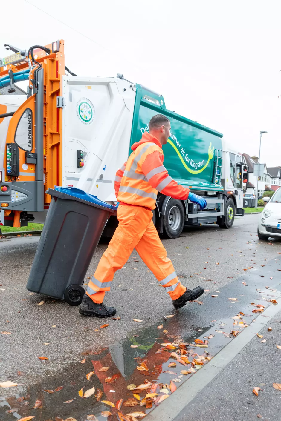 Kingston Council awards environmental services contract to Veolia